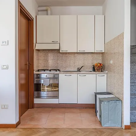 شقة Guesthost - Parco Ducale Duplex With Parking *