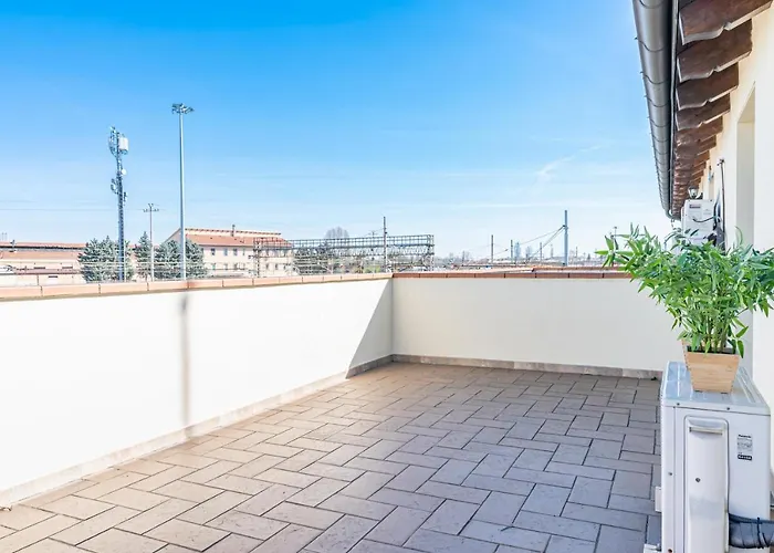 شقة Guesthost - Parco Ducale Duplex With Parking بارما