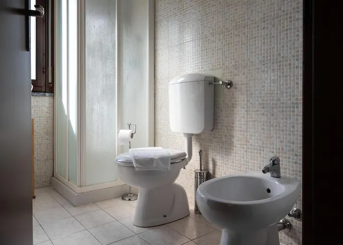 شقة Guesthost - Parco Ducale Duplex With Parking